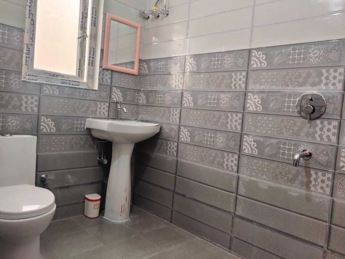 Rudransh Home Stay Рішикеш Екстер'єр фото