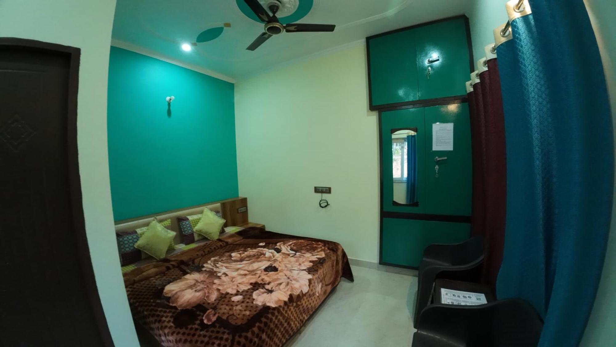 Rudransh Home Stay Рішикеш Екстер'єр фото