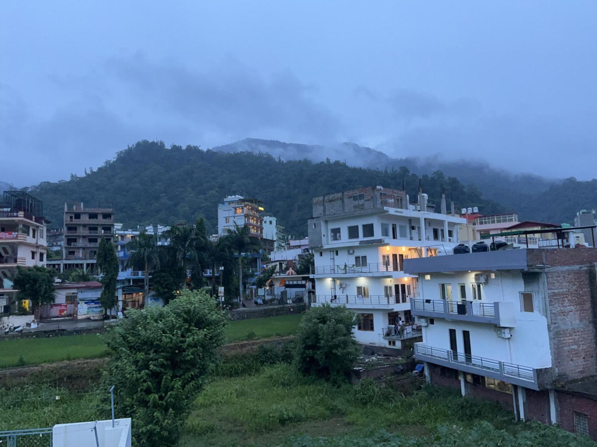 Rudransh Home Stay Рішикеш Екстер'єр фото